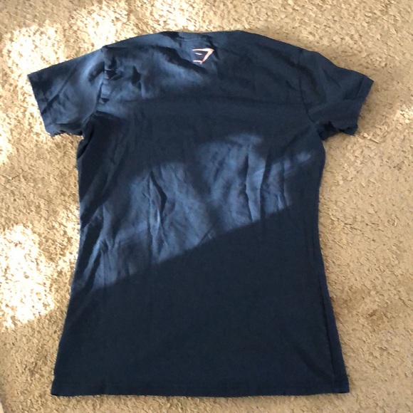 Gymshark Tee - Picture 2 of 2